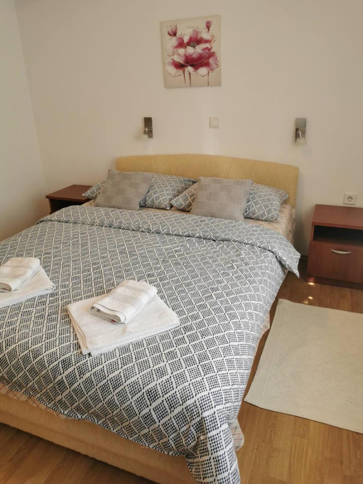 Guest House Domig Licko Lesce Zimmer foto