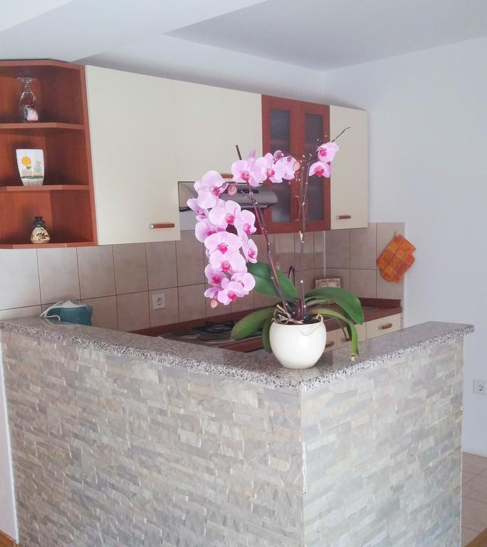 Guest House Domig Licko Lesce Exterior foto