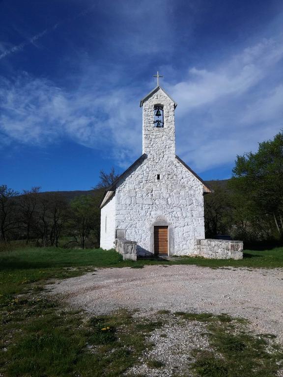 Guest House Domig Licko Lesce Exterior foto